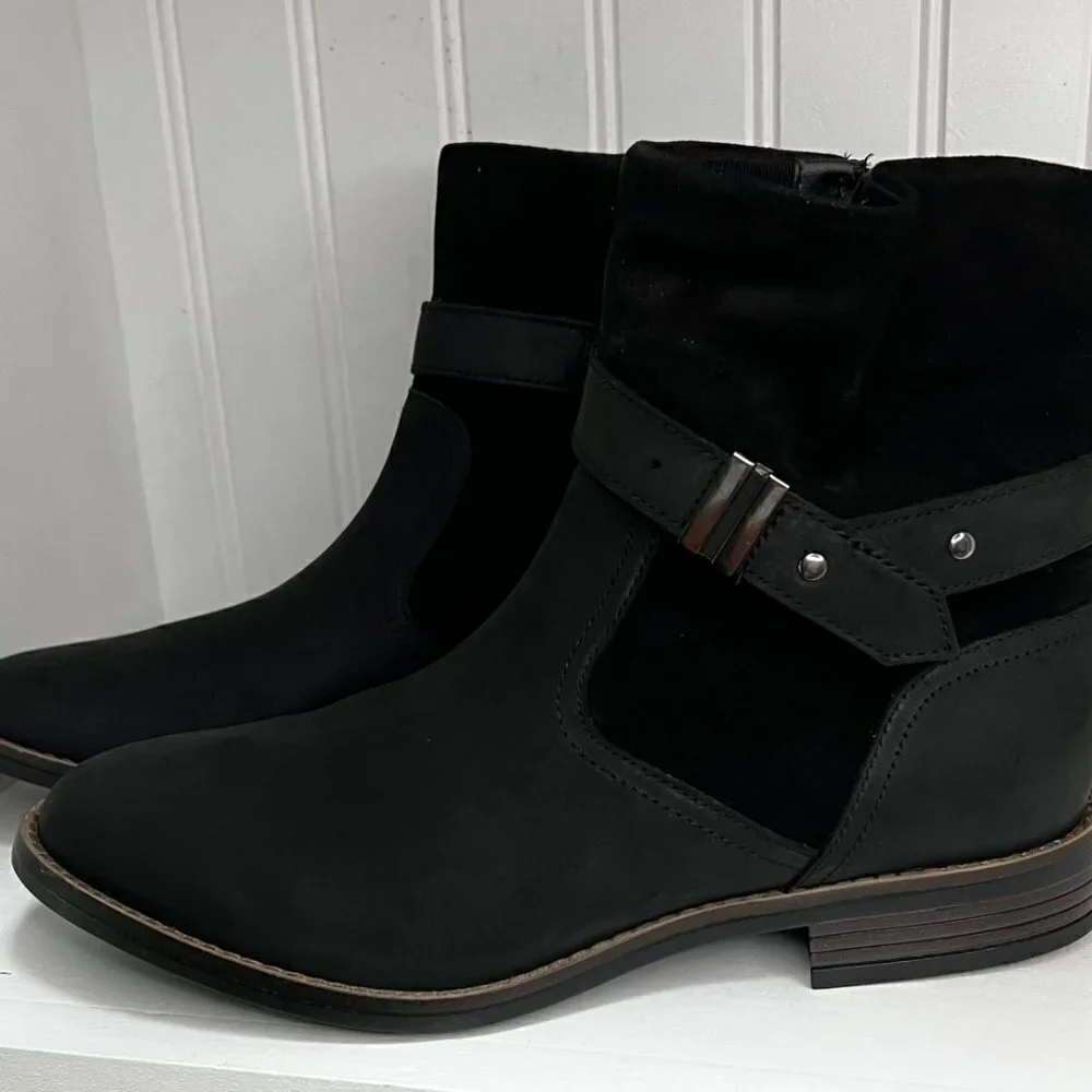 Clarks Womens Camzin Strap Strappy Dressy Ankle Boots Size 9